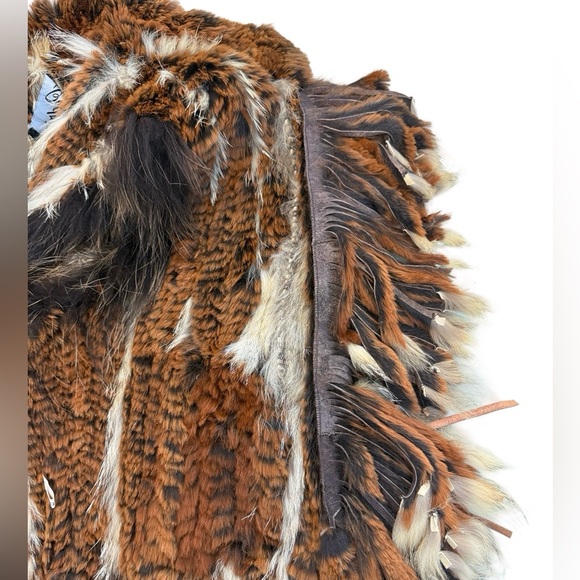 Cedrics Real Fur Feather Vest Brown Medium - Picture 9 of 11